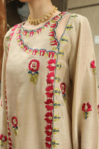Flora beige