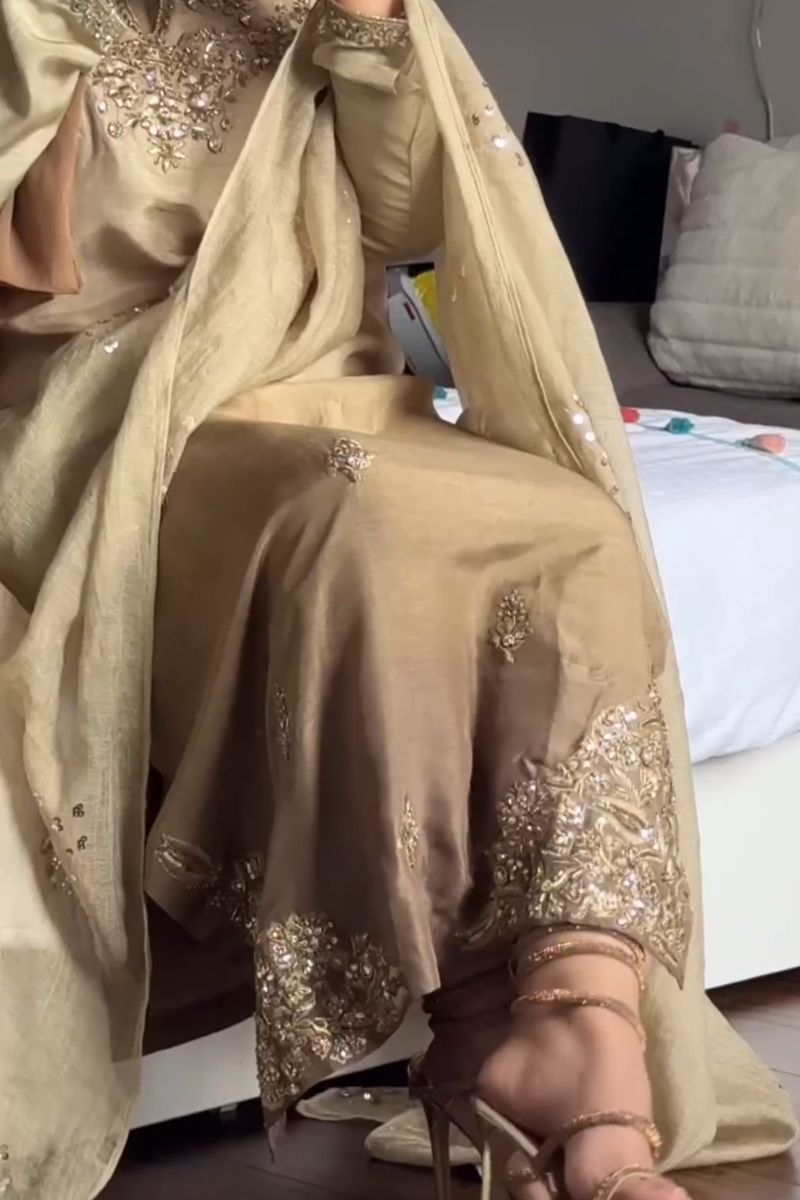 Pale Khaki