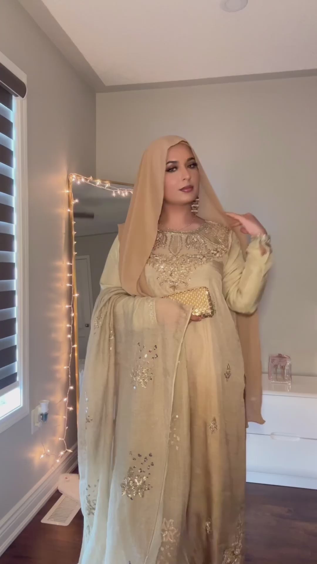 Pale Khaki